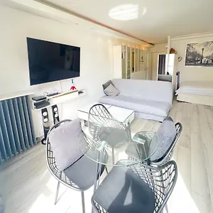  Appartement Like Arc De Triomphe, Champs Elysees, Tour Eiffel France