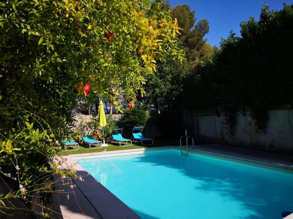 Lou Pauseto Apartment Aubagne France